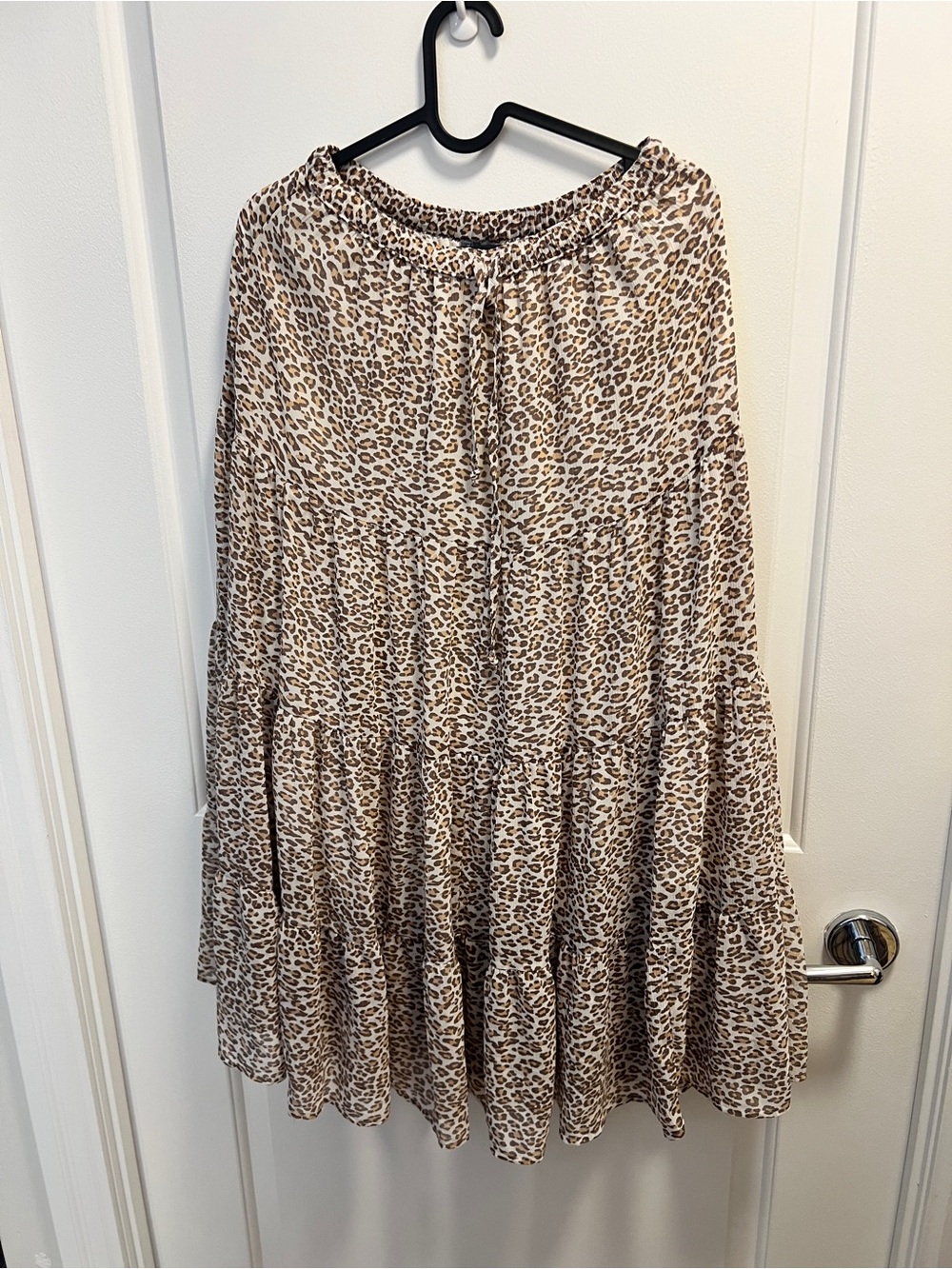 Aerie Women’s Beige Leopard Print Tiered Skirt